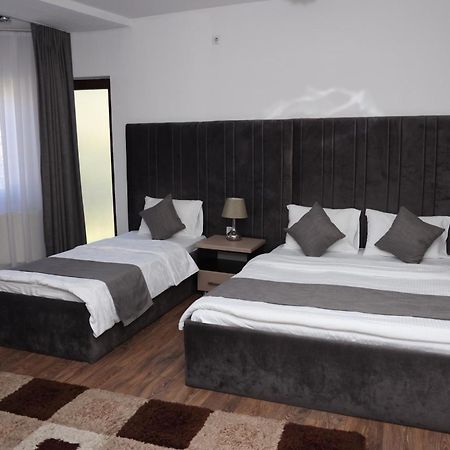 Hotel Cleon Prizren Exterior photo