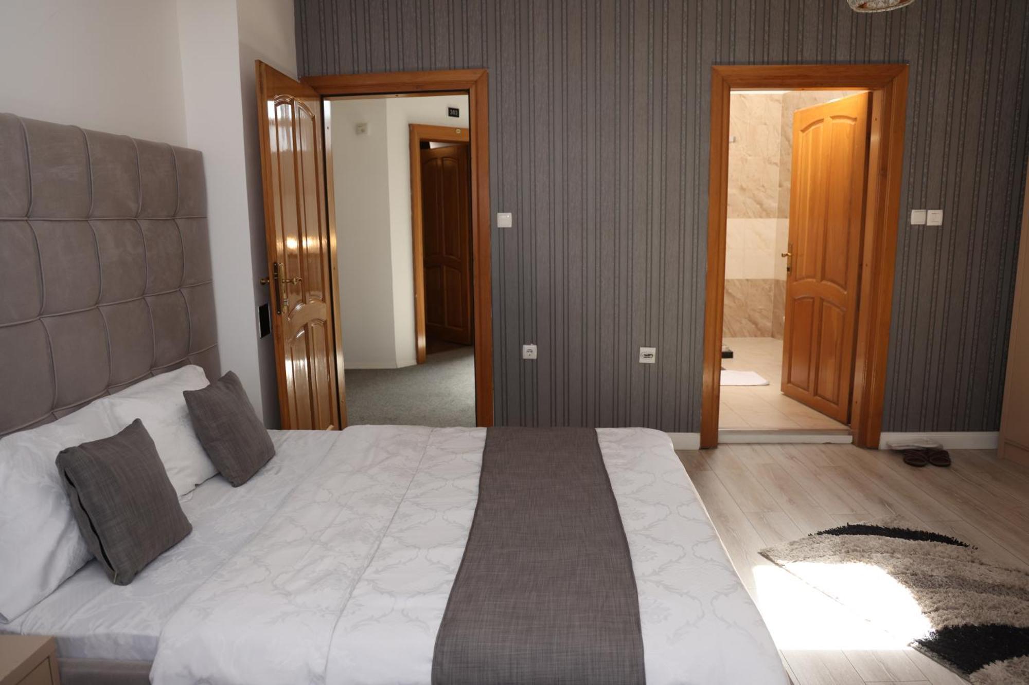 Hotel Cleon Prizren Exterior photo