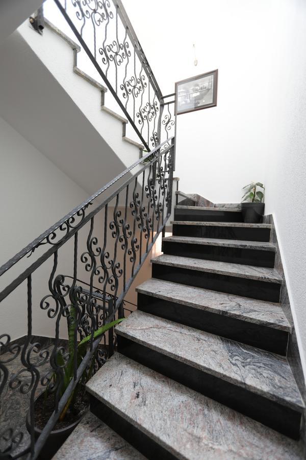 Hotel Cleon Prizren Exterior photo